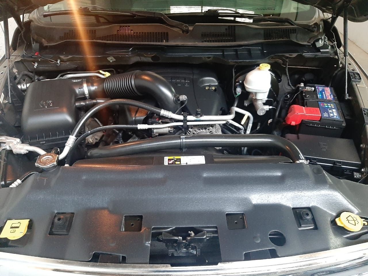 RAM 1500 Usada en Mendoza, deRuedas