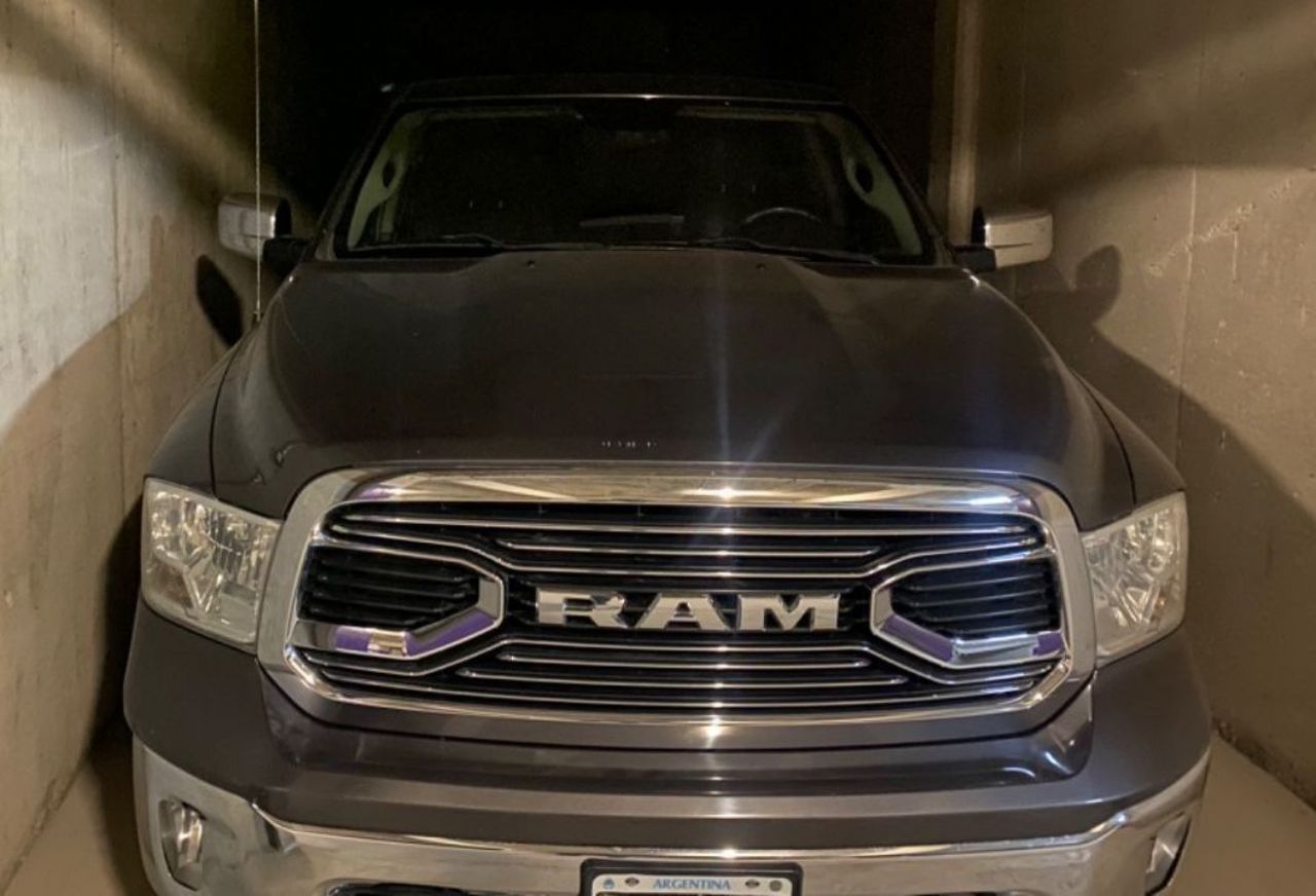 RAM 1500 Usada en Mendoza, deRuedas