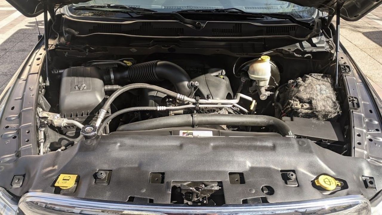 RAM 1500 Usada en Mendoza, deRuedas
