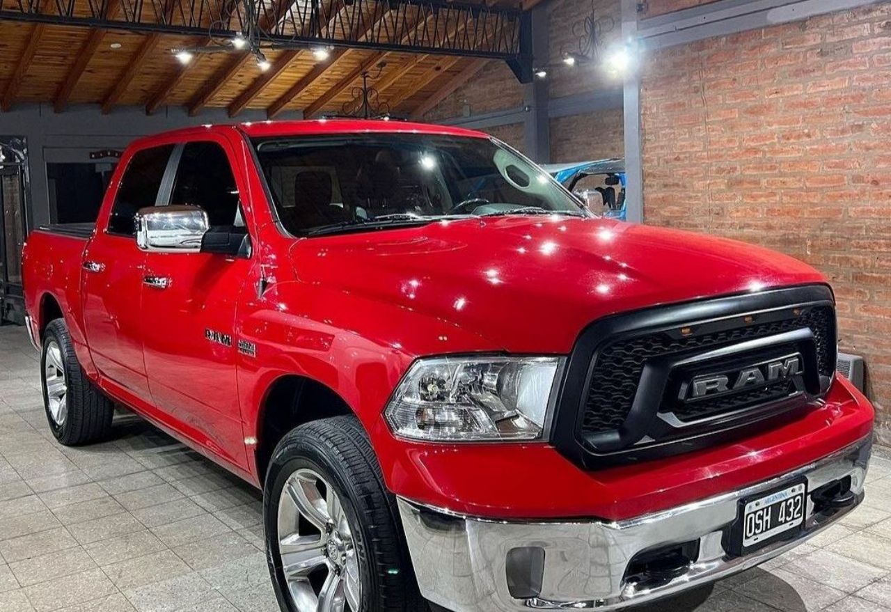 RAM 1500 Usada en San Juan, deRuedas