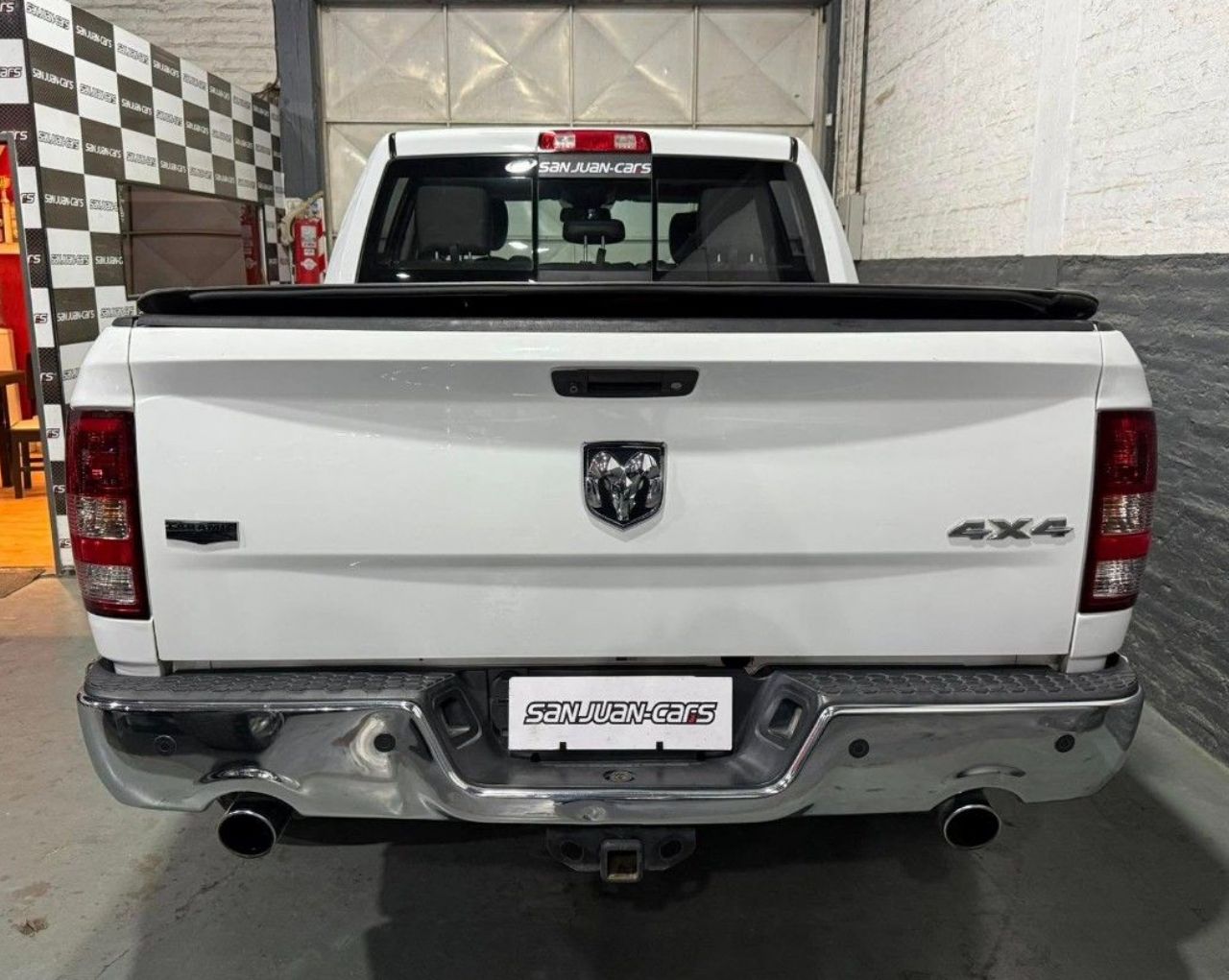 RAM 1500 Usada Financiado en San Juan, deRuedas