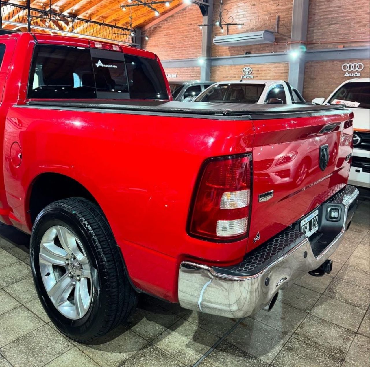 RAM 1500 Usada Financiado en San Juan, deRuedas