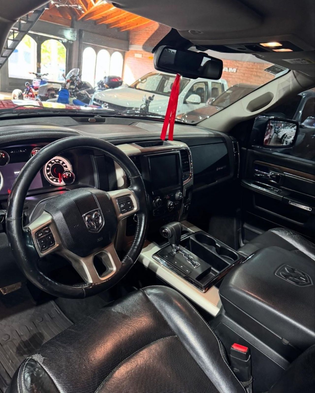 RAM 1500 Usada Financiado en San Juan, deRuedas