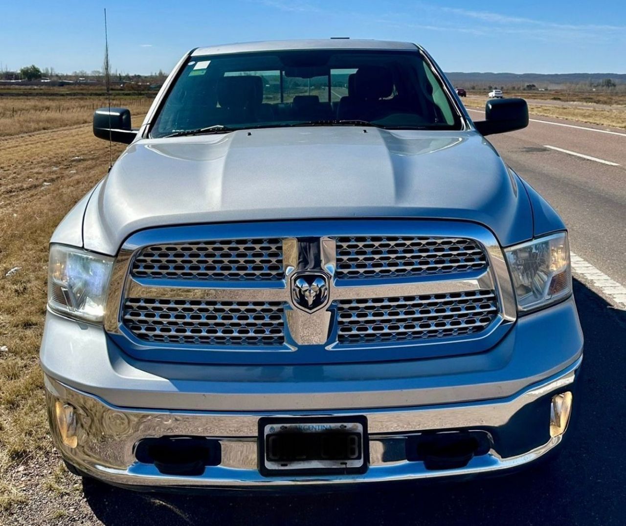 RAM 1500 Usada en Mendoza, deRuedas