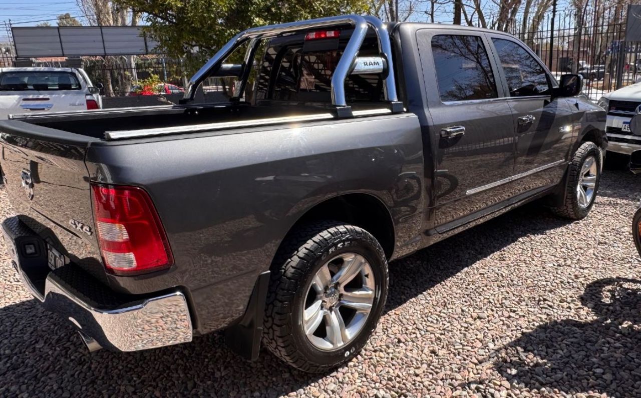 RAM 1500 Usada en Mendoza, deRuedas