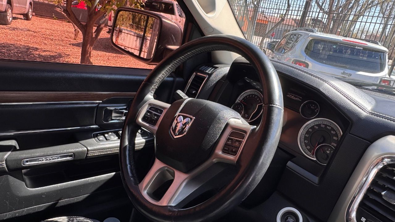 RAM 1500 Usada en Mendoza, deRuedas