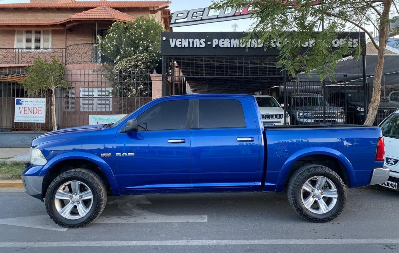 RAM 1500 Usada Financiado en San Juan, deRuedas