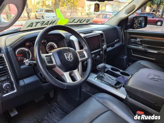 RAM 1500 Usada en Mendoza, deRuedas