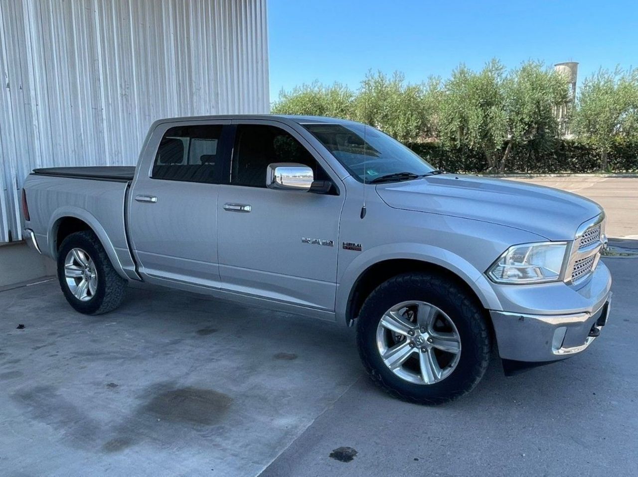 RAM 1500 Usada en Mendoza, deRuedas