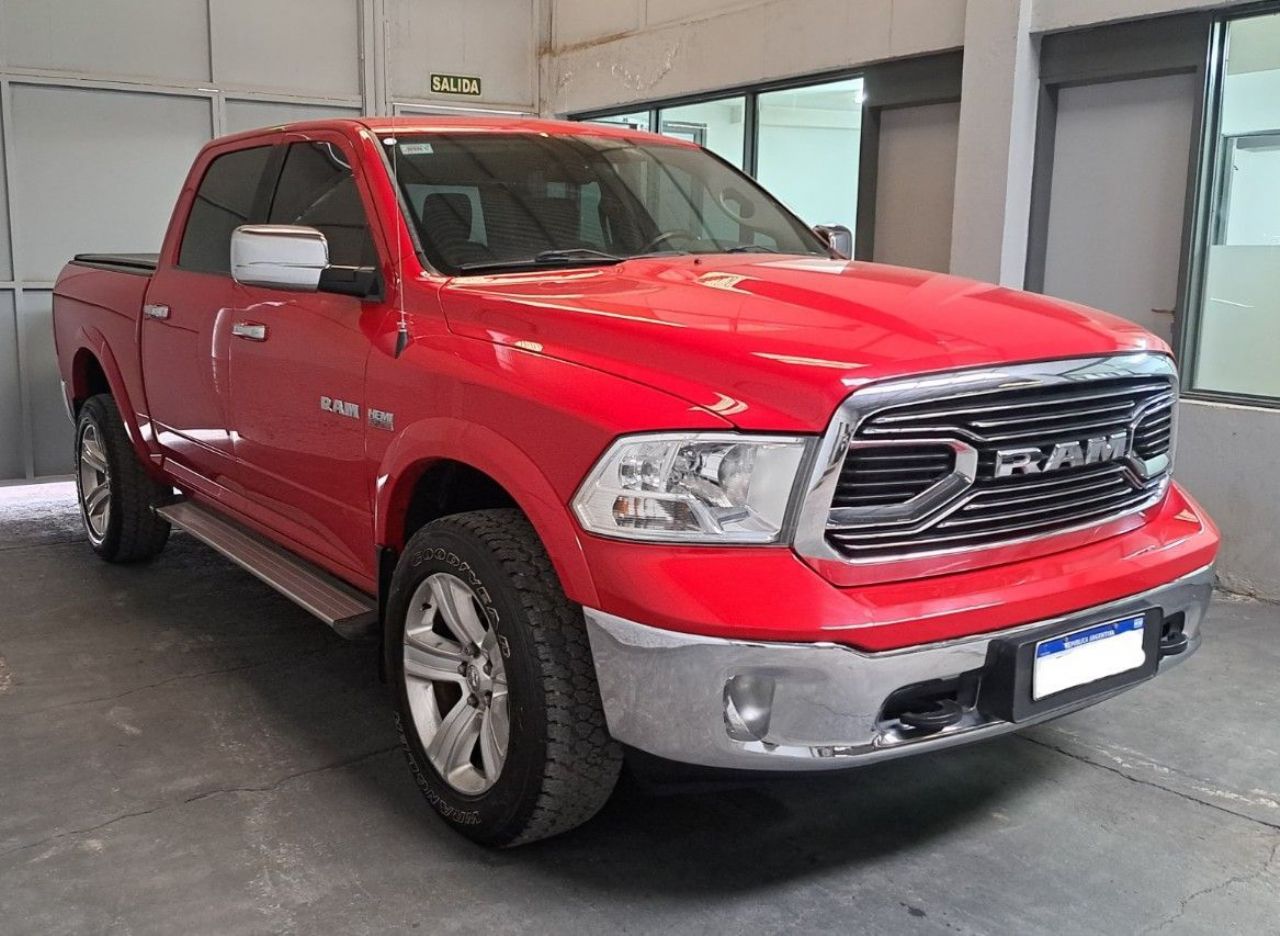 RAM 1500 Usada en Mendoza, deRuedas