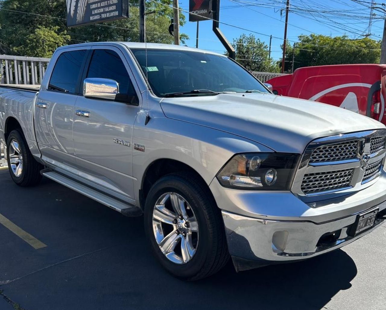 RAM 1500 Usada en San Luis, deRuedas