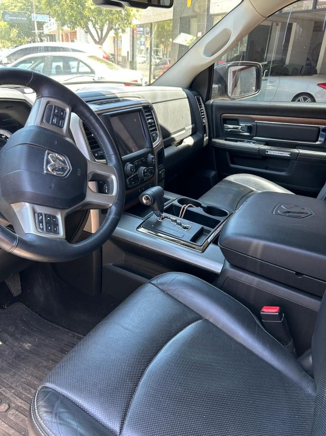 RAM 1500 Usada en San Luis, deRuedas