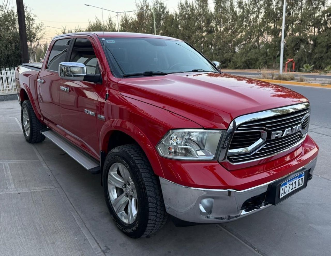 RAM 1500 Usada en Mendoza, deRuedas