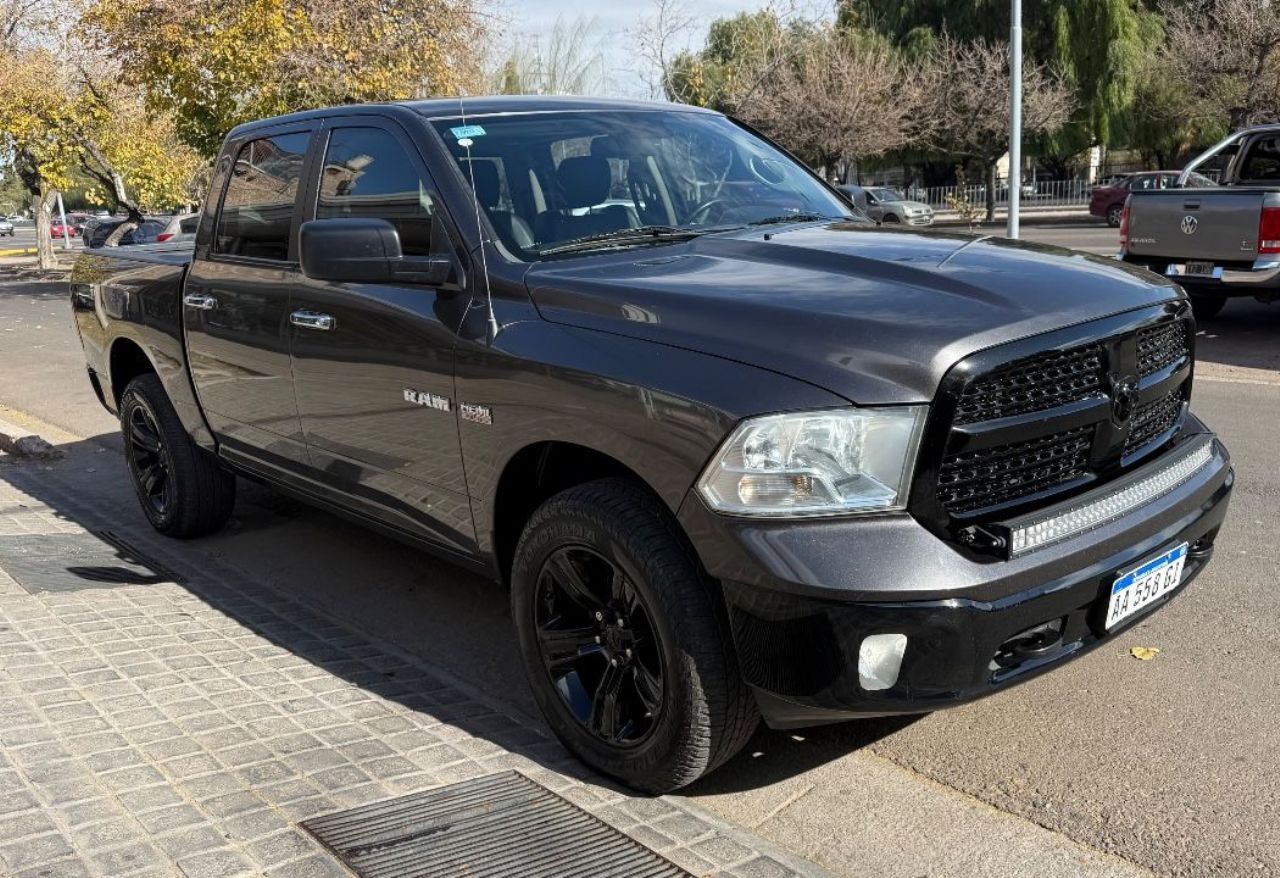 RAM 1500 Usada Financiado en Mendoza, deRuedas