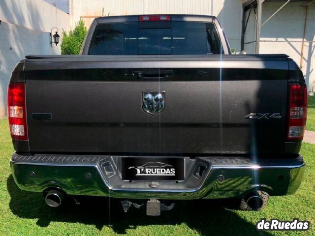RAM 1500 Usada en Mendoza, deRuedas