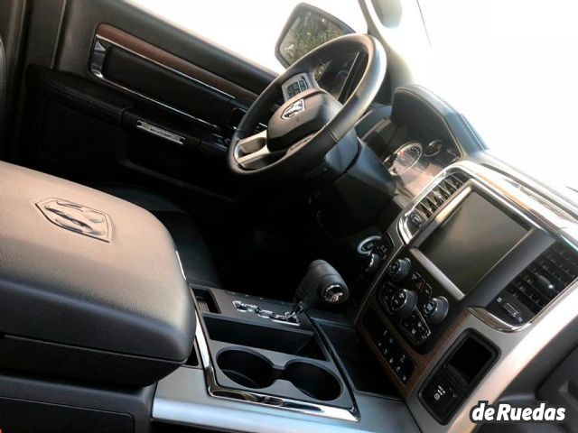 RAM 1500 Usada en Mendoza, deRuedas