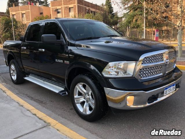 RAM 1500 Usada en Mendoza, deRuedas