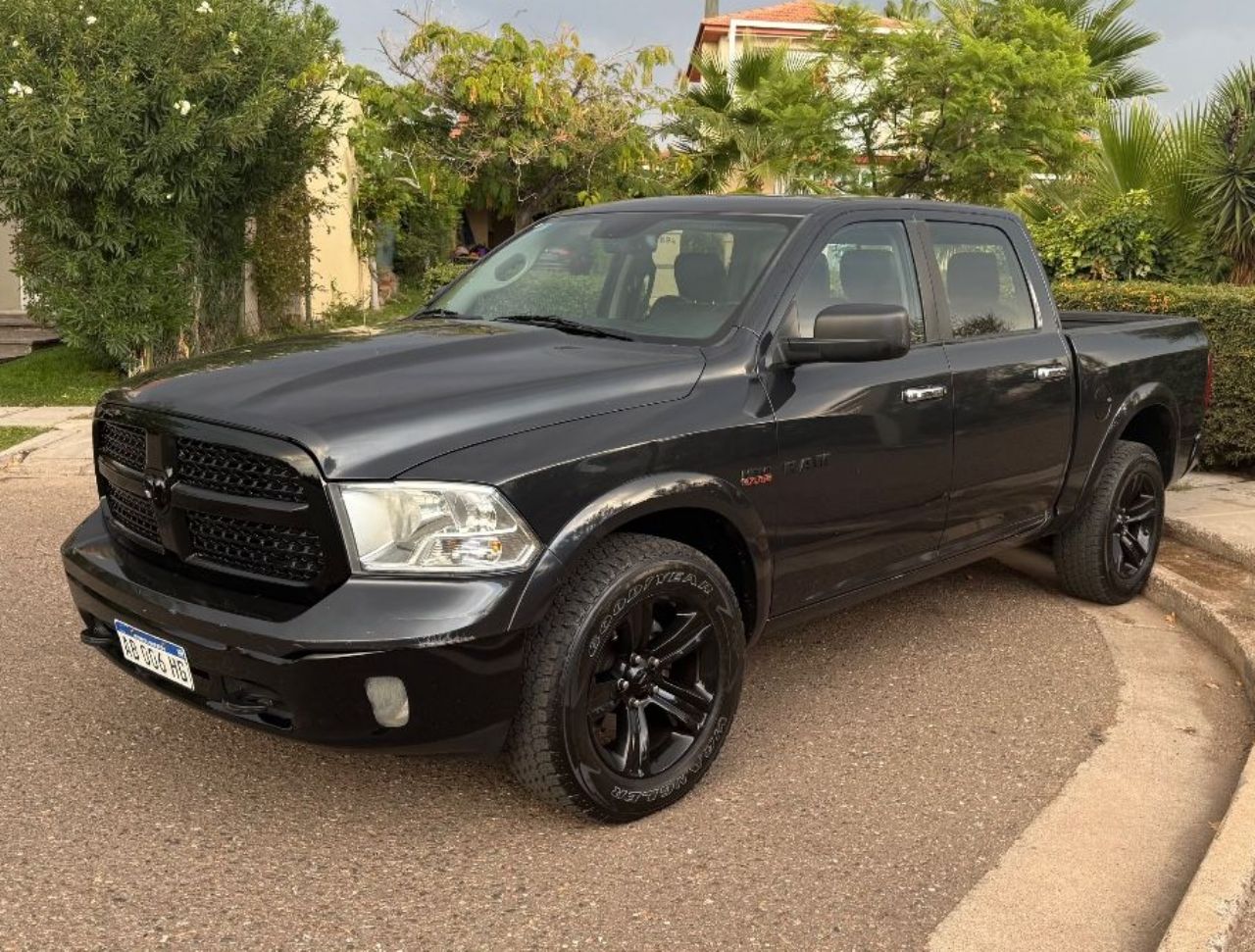 RAM 1500 Usada en Mendoza, deRuedas