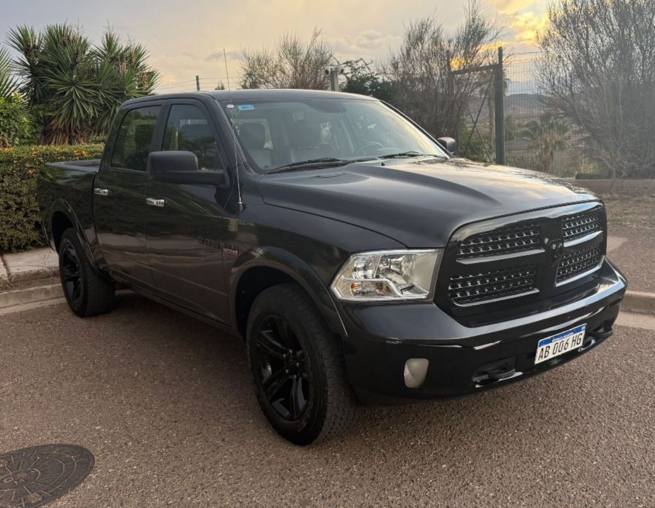 RAM 1500 Usada en Mendoza, deRuedas