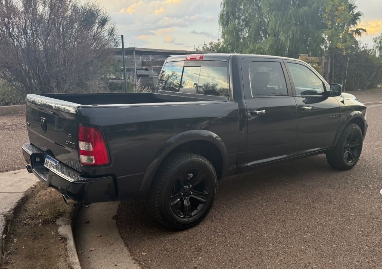 RAM 1500 Usada en Mendoza, deRuedas