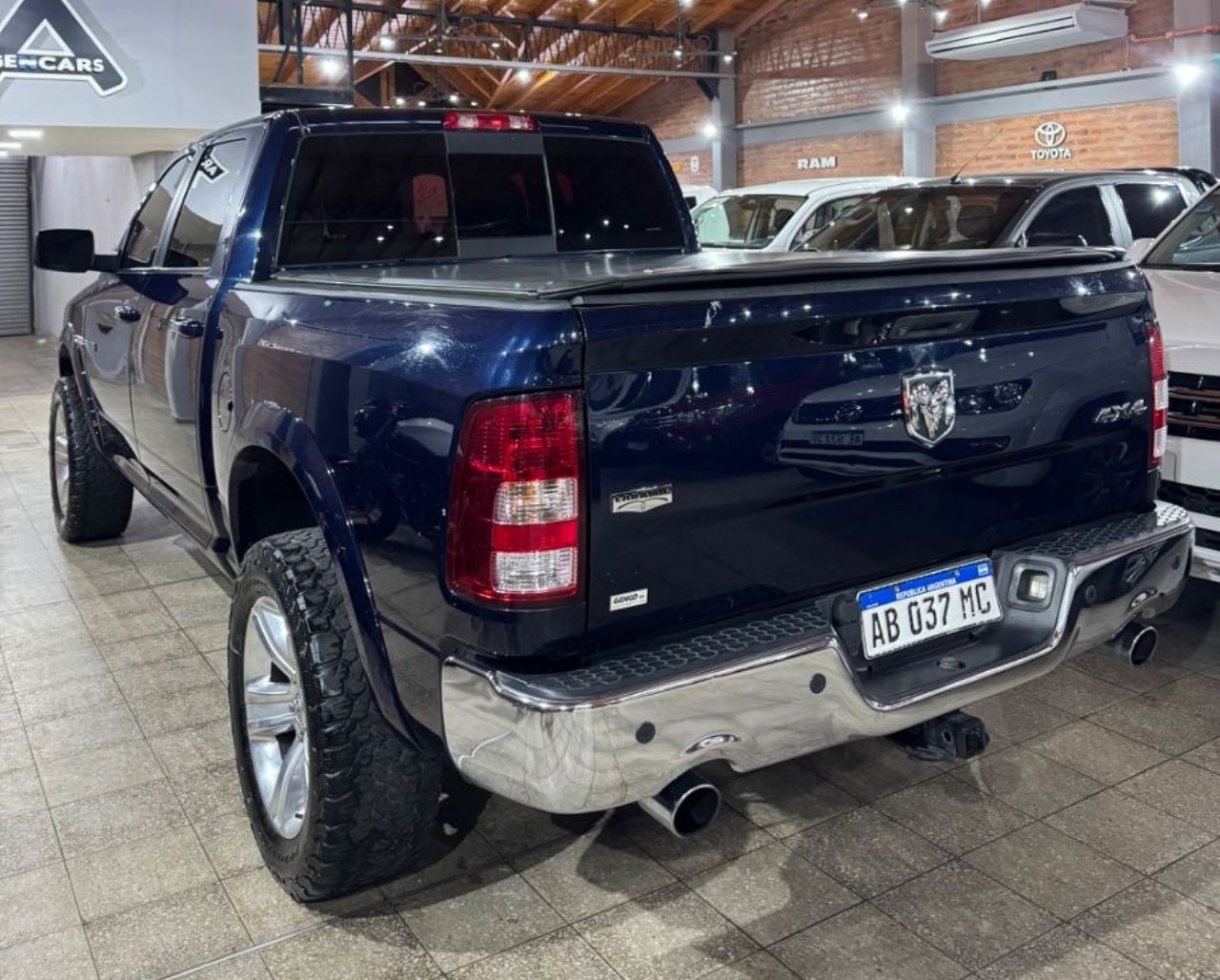 RAM 1500 Usada Financiado en San Juan, deRuedas