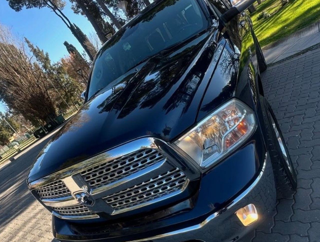 RAM 1500 Usada Financiado en Mendoza, deRuedas