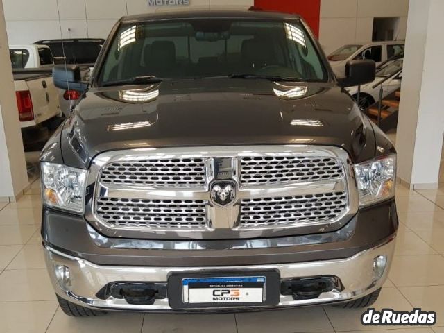 RAM 1500 Usada en Mendoza, deRuedas