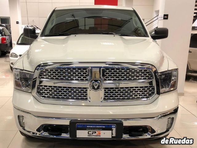 RAM 1500 Usada en Mendoza, deRuedas