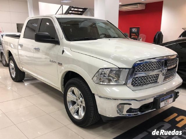 RAM 1500 Usada en Mendoza, deRuedas