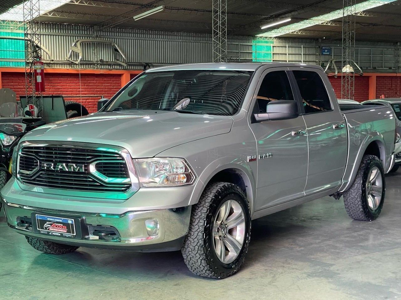 RAM 1500 Usada en San Juan, deRuedas