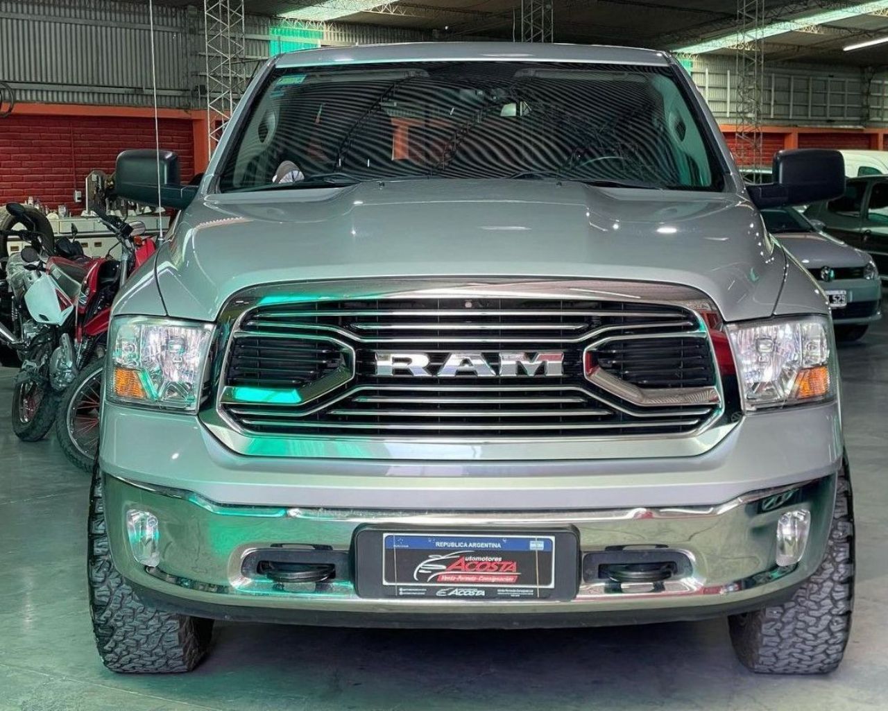 RAM 1500 Usada en San Juan, deRuedas