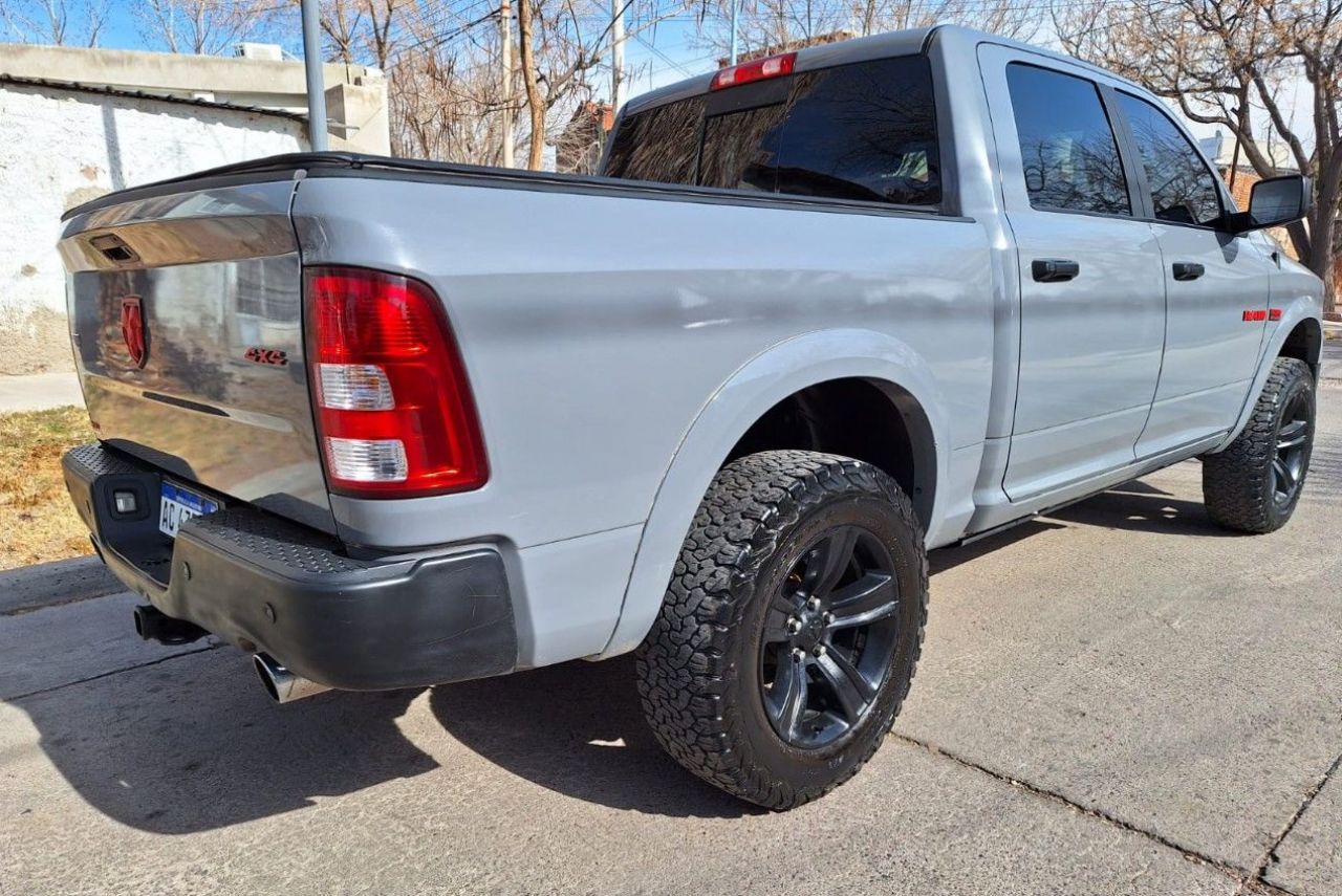 RAM 1500 Usada en Mendoza, deRuedas