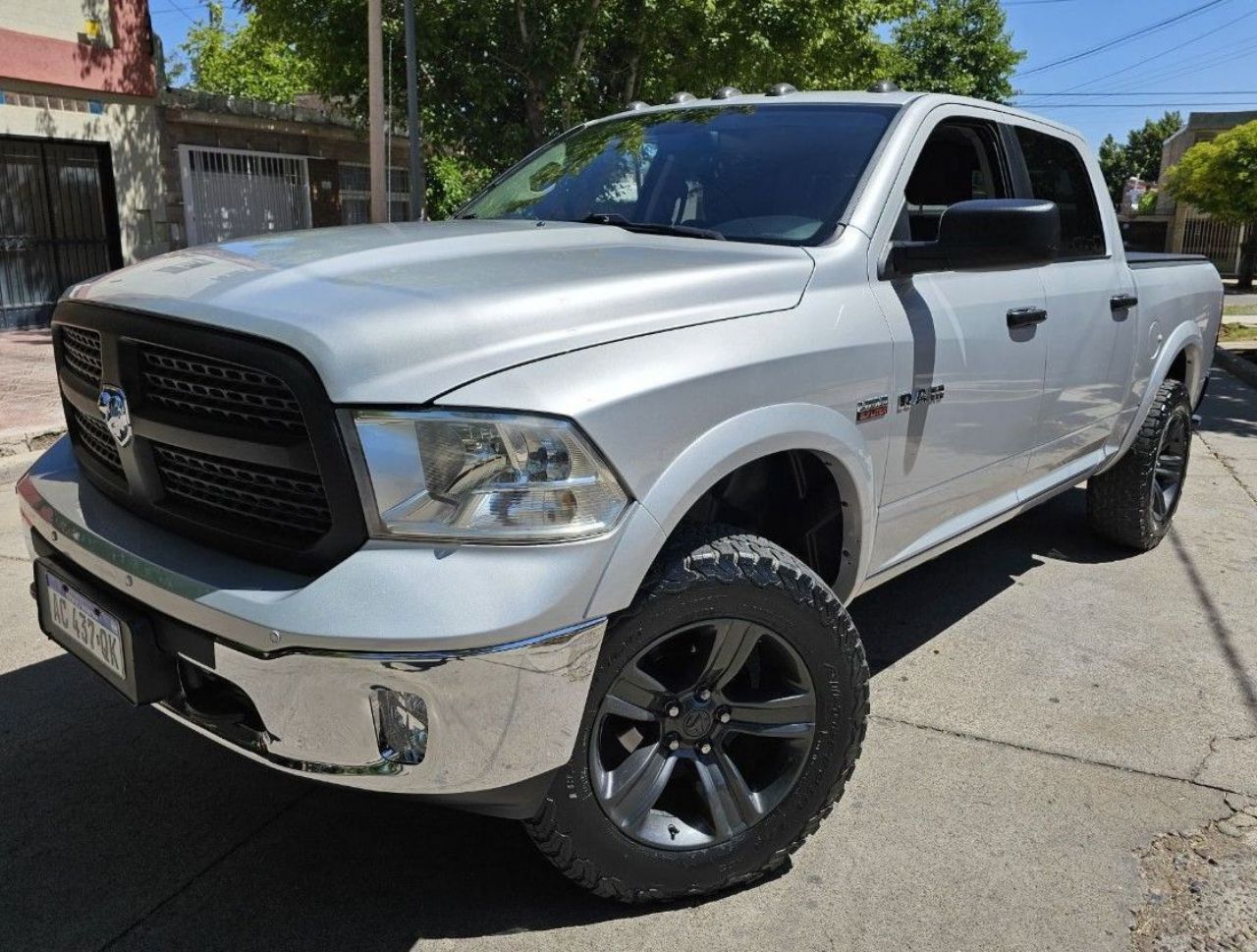 RAM 1500 Usada en Mendoza, deRuedas