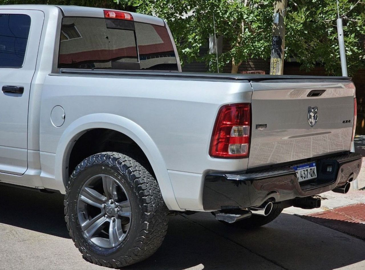 RAM 1500 Usada en Mendoza, deRuedas