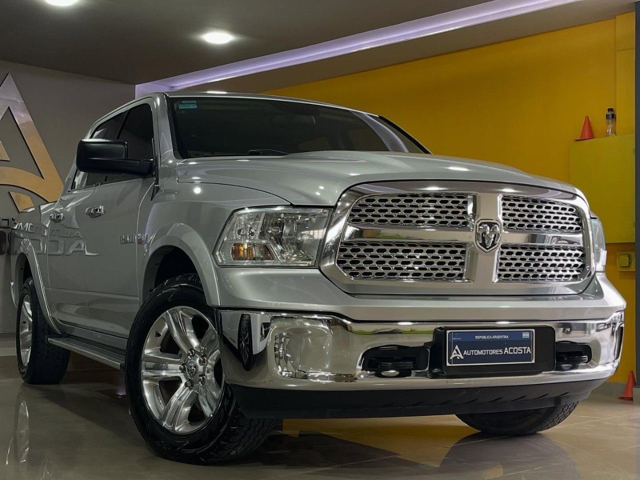 RAM 1500 Usada Financiado en San Juan, deRuedas