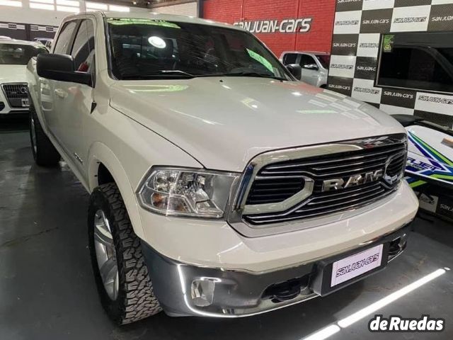 RAM 1500 Usada en San Juan, deRuedas