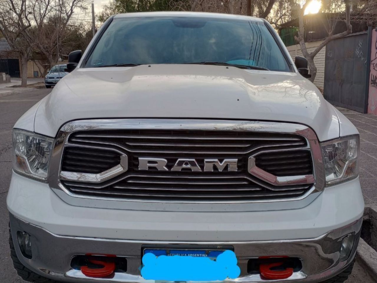 RAM 1500 Usada en San Juan, deRuedas