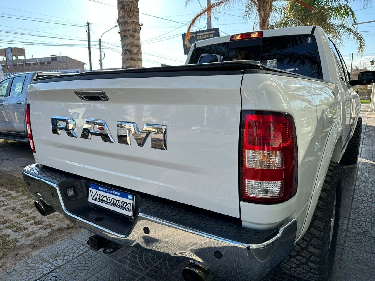 RAM 1500 Usada en San Juan, deRuedas