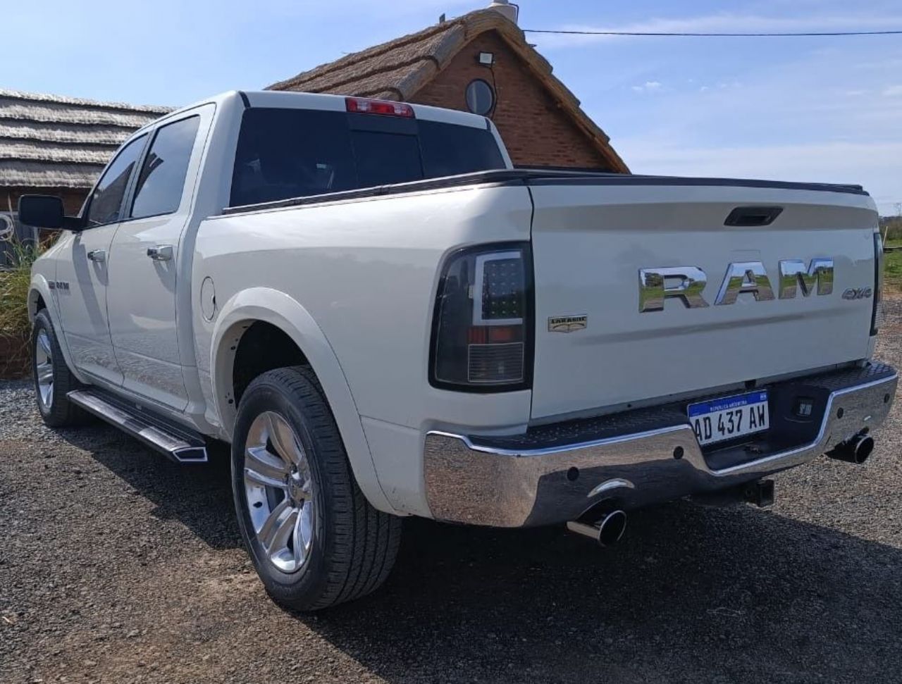 RAM 1500 Usada en Mendoza, deRuedas