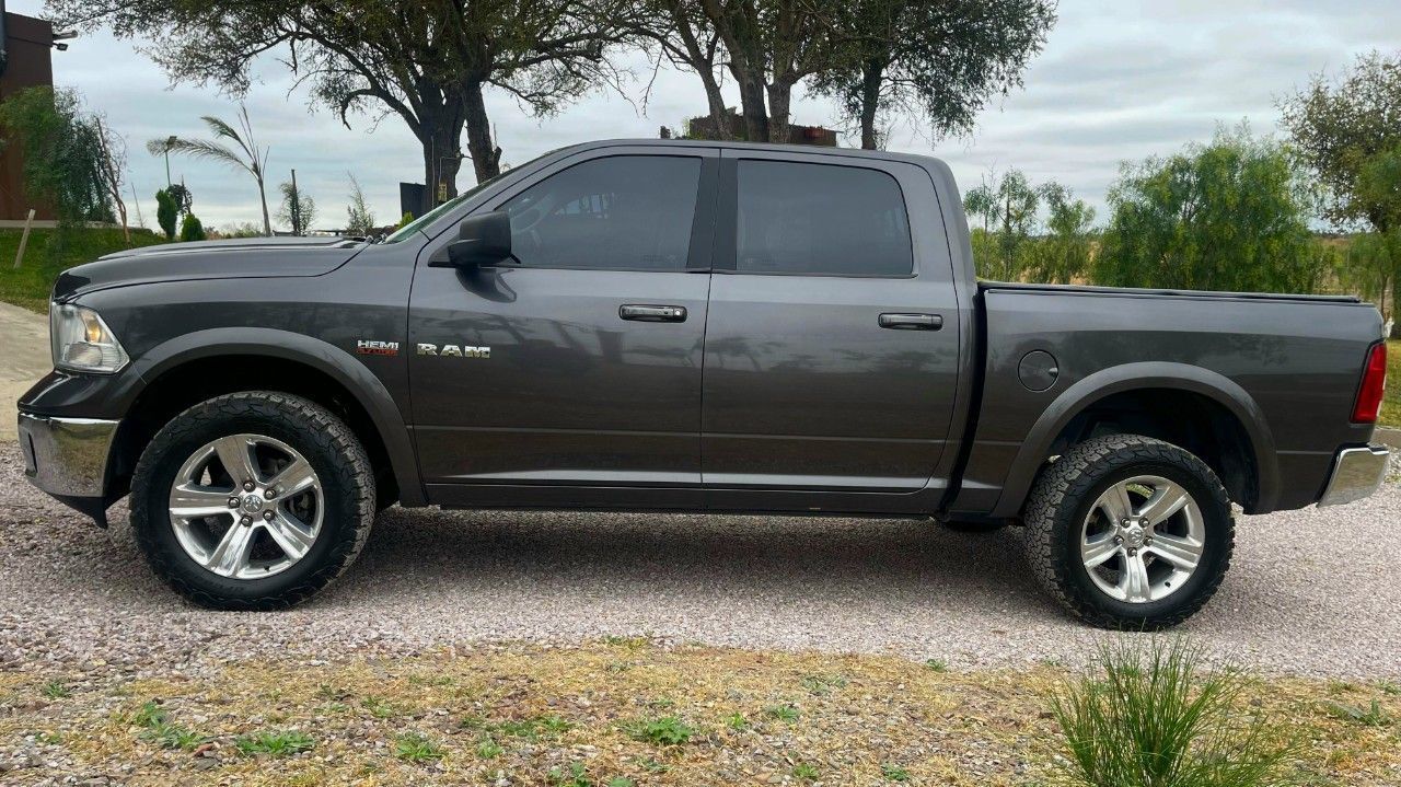 RAM 1500 Usada en Santiago Del Estero, deRuedas