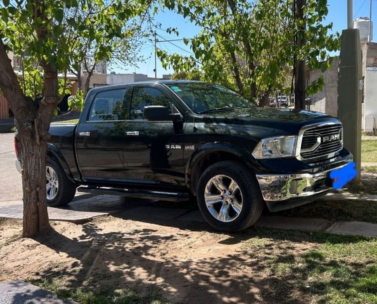 RAM 1500 Usada en Mendoza, deRuedas