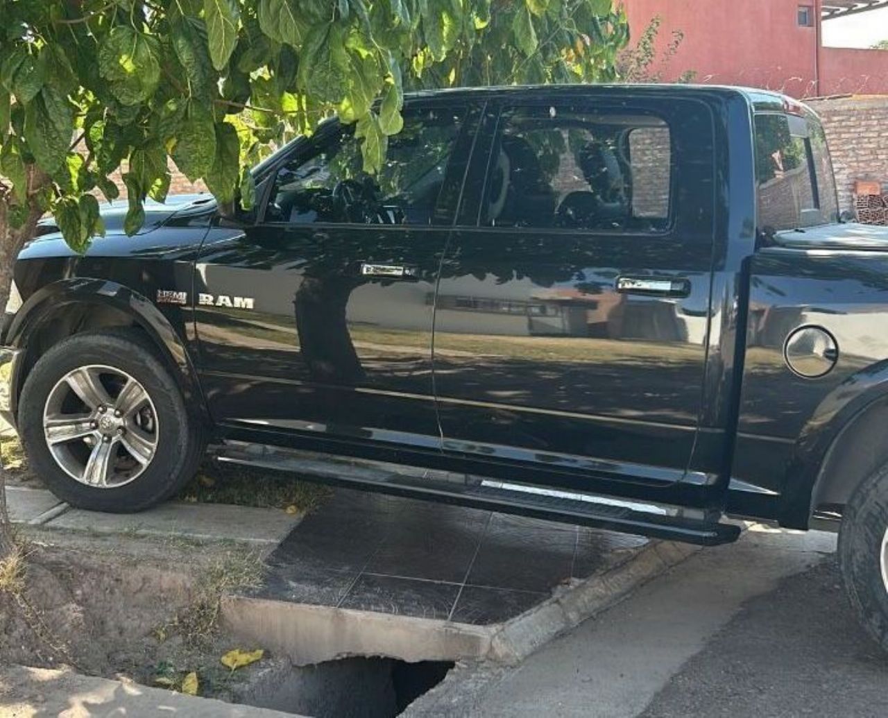 RAM 1500 Usada en Mendoza, deRuedas