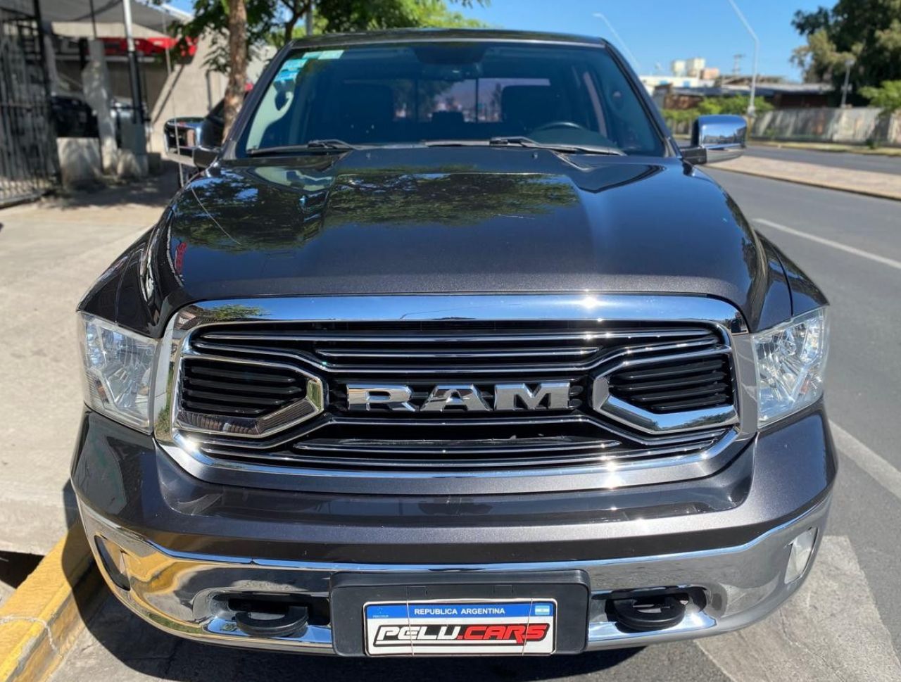 RAM 1500 Usada Financiado en San Juan, deRuedas
