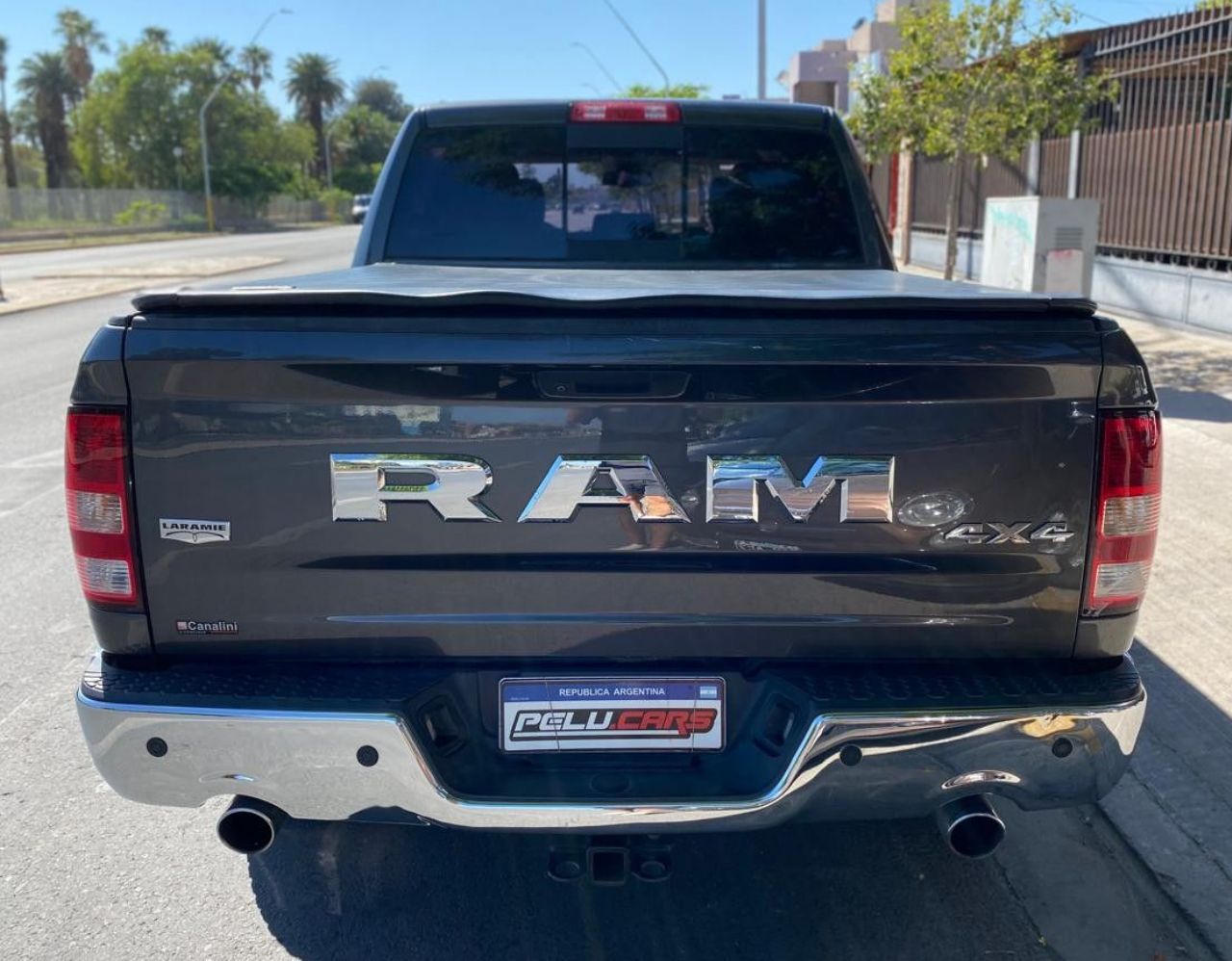 RAM 1500 Usada Financiado en San Juan, deRuedas