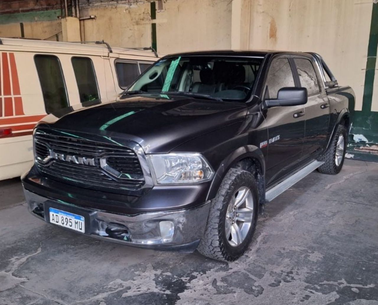 RAM 1500 Usada en Mendoza, deRuedas