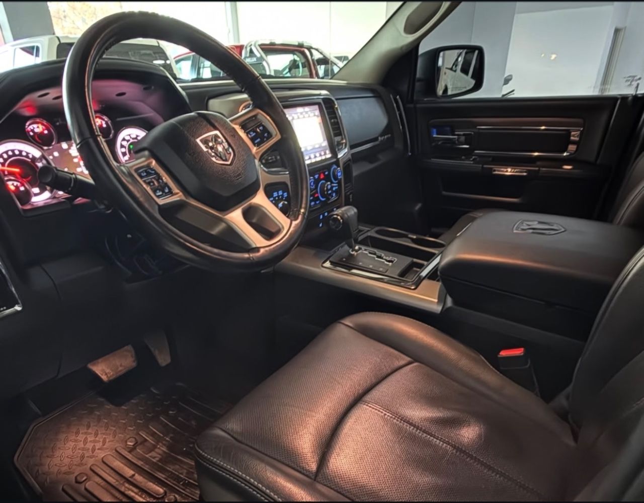 RAM 1500 Usada en Mendoza, deRuedas