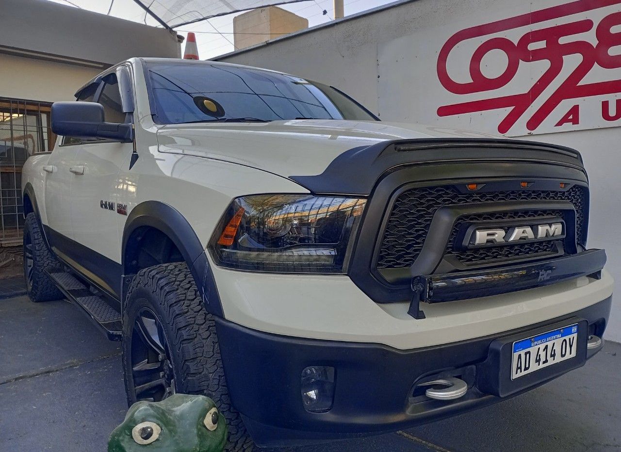 RAM 1500 Usada en Mendoza, deRuedas