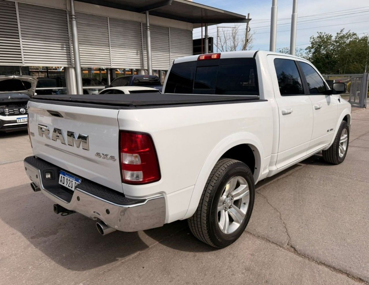 RAM 1500 Usada en Mendoza, deRuedas