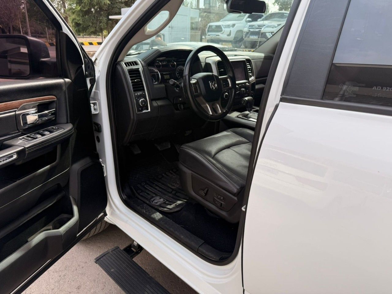 RAM 1500 Usada en Mendoza, deRuedas