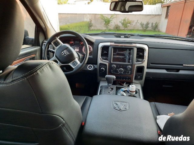 RAM 1500 Usada en Mendoza, deRuedas